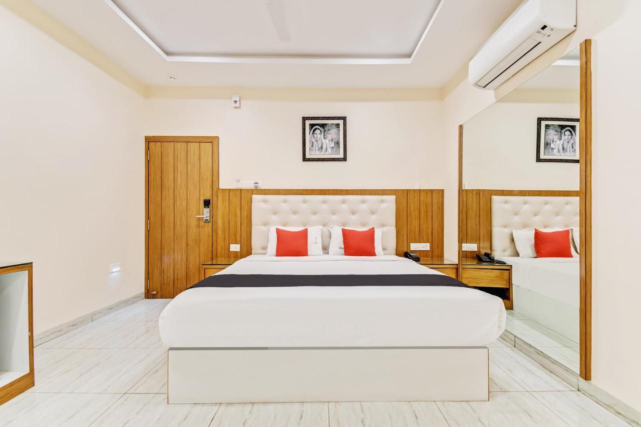Hotel Siliconville Hyderabad Bagian luar foto